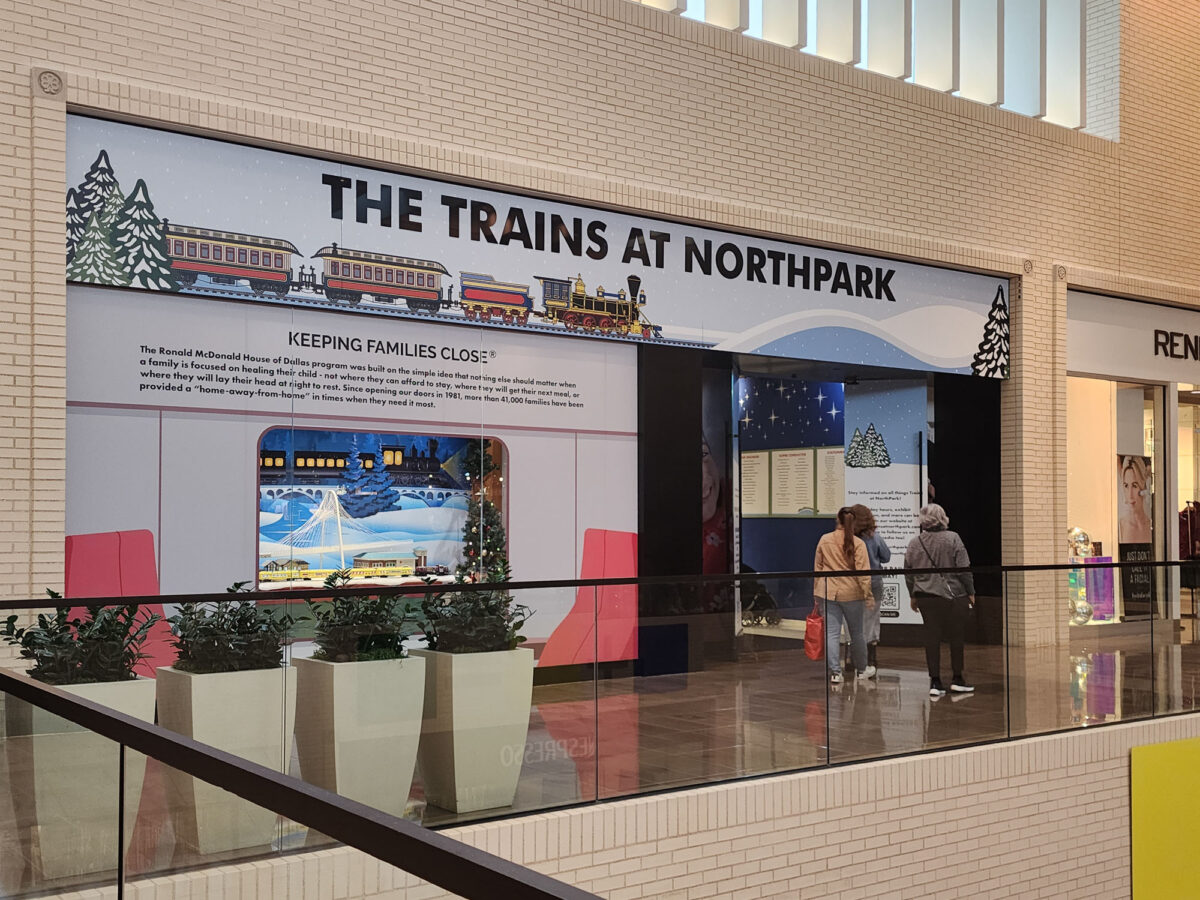 18 MustSee Holiday Attractions in Dallas for Christmas Cheer