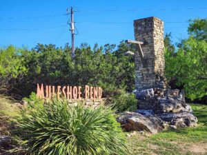 Austin's Hidden Gem: Muleshoe Bend Recreation Area Awaits!