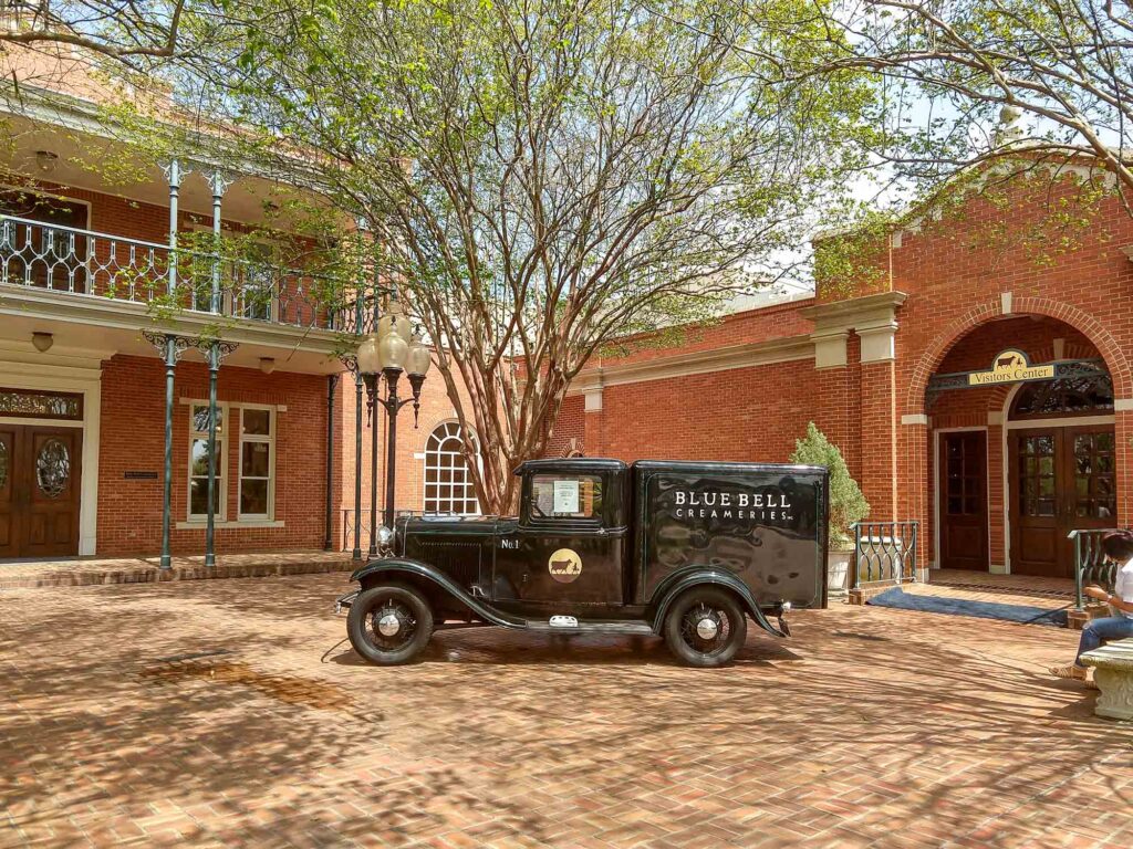 Blue Bell Creameries in Brenham Texas is a fun place to visit