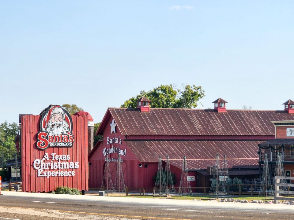 Santa's Wonderland, College Station Ultimate Guide