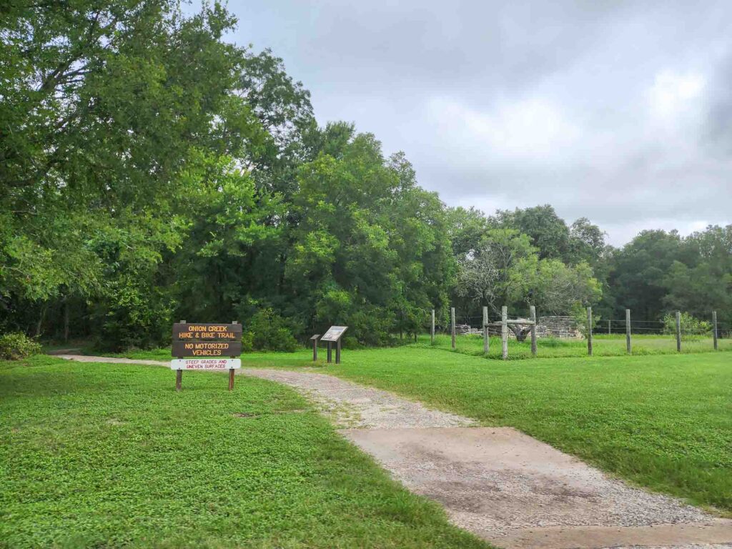 Onion Creek Hike and Bike trail in McKinney Falls State Park